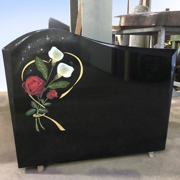 Photo incrustée à fleur de granit sur monument funéraire, travail fait main et sur mesure