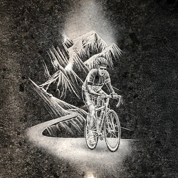 Lithogravure blanche ou en couleur sur monument funéraire, portrait fait main avec finesse